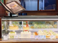 面包甜点陈列柜-KNOTKNOT珞珞·日式甜品(K11店)