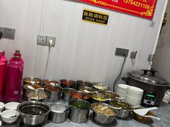 -友琴面馆(东白溪公寓店)
