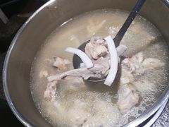 桑拿鸡和汤，-佛山市禅城区登珑阁餐厅(文华新天地店)