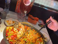 -鸣记脆皮烤鱼·海鲜烤鱼(三八广场店)