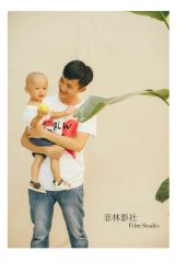 -菲林婚纱摄影工作室