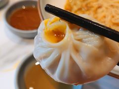 -馋三尺蟹粉小笼(人民广场店)