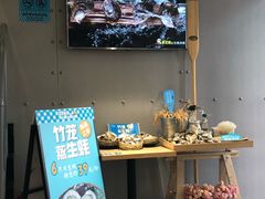 -灵芝妹子海鲜米线(劳动公园店)