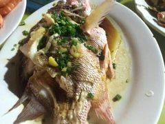 -覃记海鲜美食餐厅