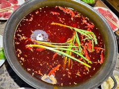-六公里老火锅(总店)