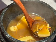 -芸山季·云南野生菌火锅(人民广场来福士店)