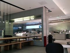 -喜茶(杭州滨江宝龙店)