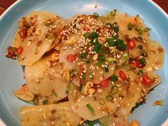 -有红鸡毛店·川菜(建设路店)