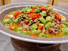 -万重锦·人文川菜馆(骡马市店)