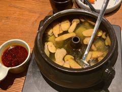 -云海肴·汽锅鸡·云南菜(天山百盛优客店)