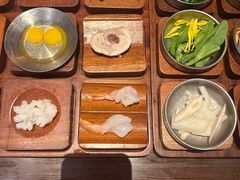 -银米·云南传统过桥米线(双廊黑金冠店)