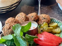 -ELI FALAFEL Lebanese&Mediterranean黎巴嫩美食(富城路店)