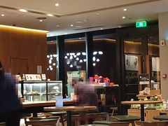 -星巴克(青岛大拇指广场分店)