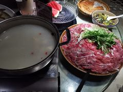 -萬家灯火·私房湘菜·22年老手艺(南岭大道店)