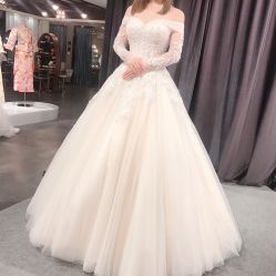 点击看大图 -艾米丽婚纱礼服