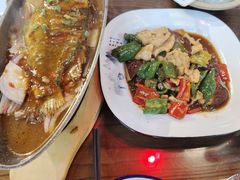 -缘来聚·徽菜名店(黄山宏村店)