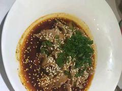 -铜锣湾·有麝自然香(重庆新天地店)