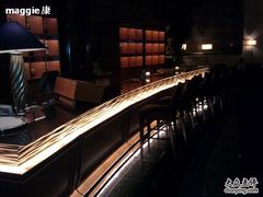 -游廊酒吧