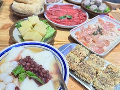 -黔二妞地摊火锅(龙华清湖店)