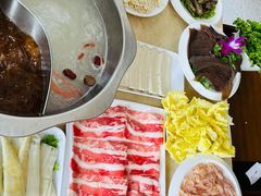 -歪小孩山野鲜货火锅店(银河名座店)