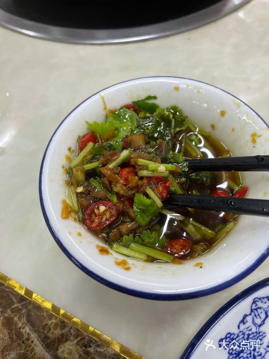 汤膳·脆皮爽鸡煲(景诚园综合楼店)蘸料图片