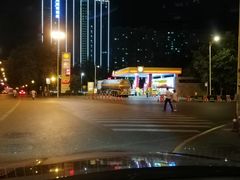 -延长壳牌加油站(长安南路电视塔站)