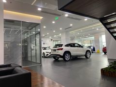 -浙江星杭奔驰4S店(海创园店)