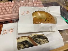-木子木水日式烫面包(世界城光谷店)