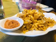 炸小河虾-小平岛開海水饺(浑南店)