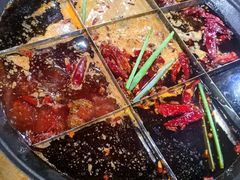 -正南齊北重庆老火锅(光华村直营店)