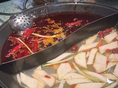 -鸿姐老火锅(疁城新天地店)