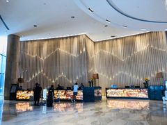 -天津梅江中心皇冠假日酒店