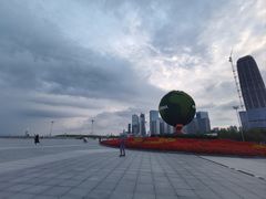 -东港音乐喷泉广场