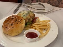 蓝纹干熟牛肉芝士汉堡-摩根扒房(桐梓林店)