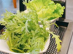 -左庭右院鲜牛肉火锅(金山万达店)