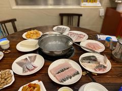 -正能量脆肉鲩火锅