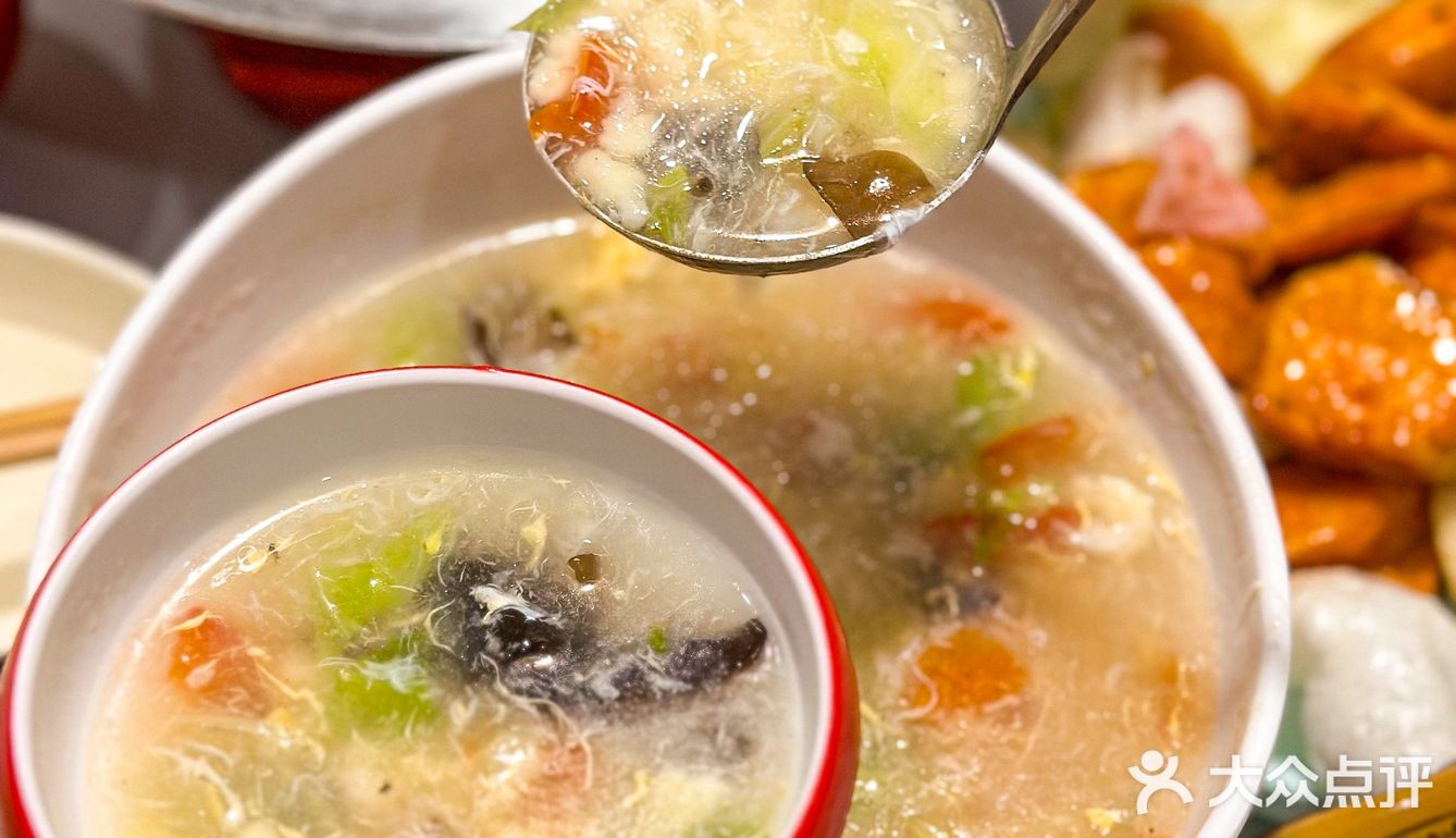 这家东北菜唯一的缺点，人太多！