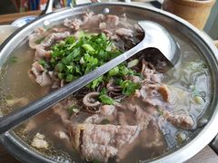 -肖四女乐山跷脚牛肉(世博源店)
