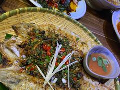 香茅草烤鲈鱼-云上千禾(水上店)