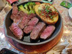 -彼德西餐厅(凯德广场新南店)