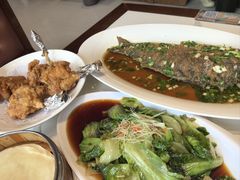-梅利汴京烤鸭•开封豫菜地标店(东大街店)