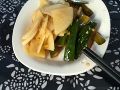 -八两八金·莱芜特色炒鸡(市南漳浦路店)