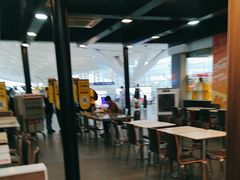 -麦当劳(深圳北站高铁店)