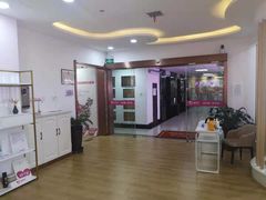 -爱月宝月嫂·育儿嫂(哈尔滨总店)