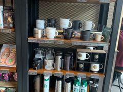 零售区-星巴克(南通海安文峰大世界店)