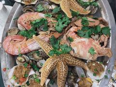 -大城·烧烤海鲜大排档(台东店)