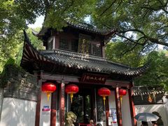 -杭州黄龙洞