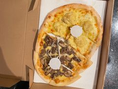 -I HOLIC艾豪丽披萨(KKone店)