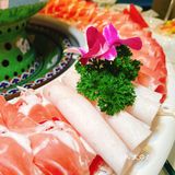 进门就感受到内蒙古草原的朋友的热情[亲亲]