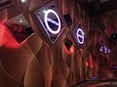 -乐翻天量贩式KTV(淞发路店)